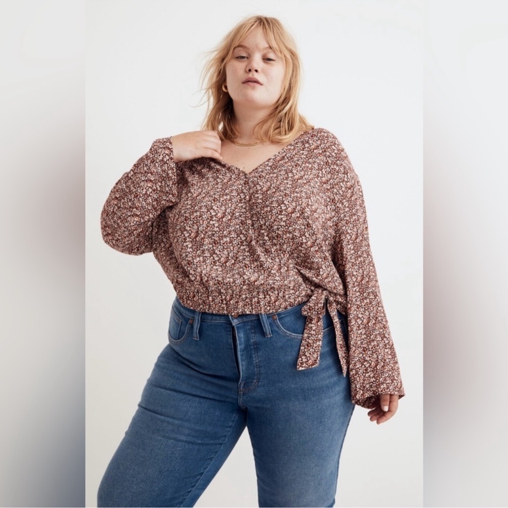 Madewell Tie Front Wrap Top in Cottage Garden size 4x